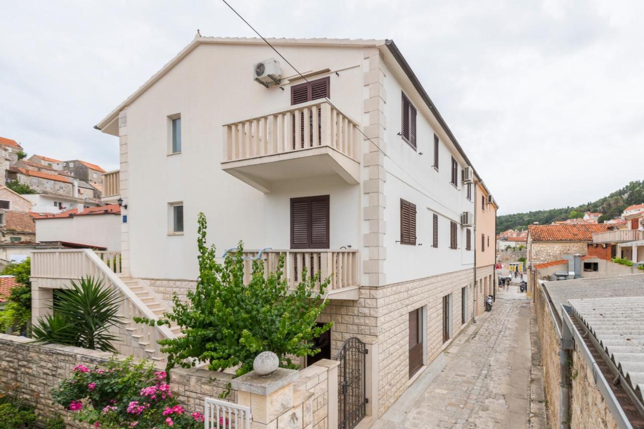 Historic Center Hvar Town- A Few Steps From The Main Square Exterior foto